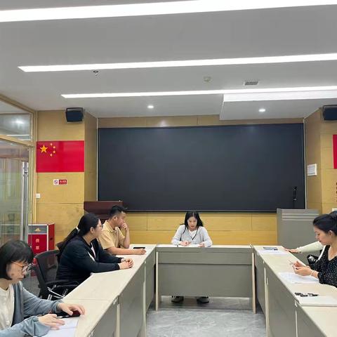 【吉阳区卓达大社区团委】卓达大社区团委5月份基层工作例会