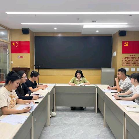 【吉阳区卓达大社区团委】卓达大社区团委召开3月份基层工作例会