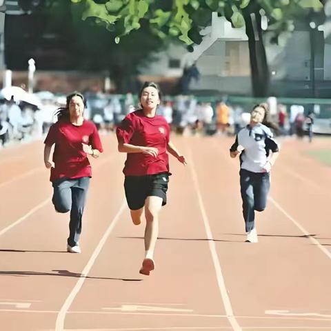 配副眼镜剑川店为回馈芊芊学子高考，中/高考分数当“钱”花！