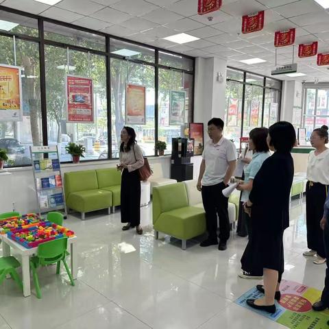 转型调研察实情，靶向发力提质效--区金融业务部冯如意经理一行赴科区分公司调研指导