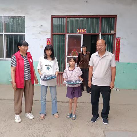 六一送温暖 圆梦微心愿