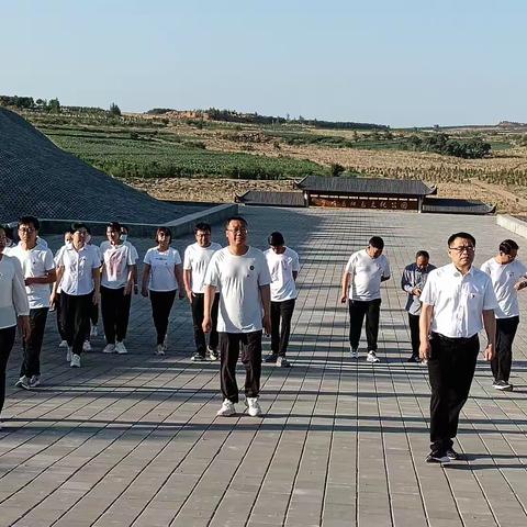 学习二十大精神，重温红色历史，汲取奋进力量——宁城县明德学校党支部开展建党102周年主题党日活动