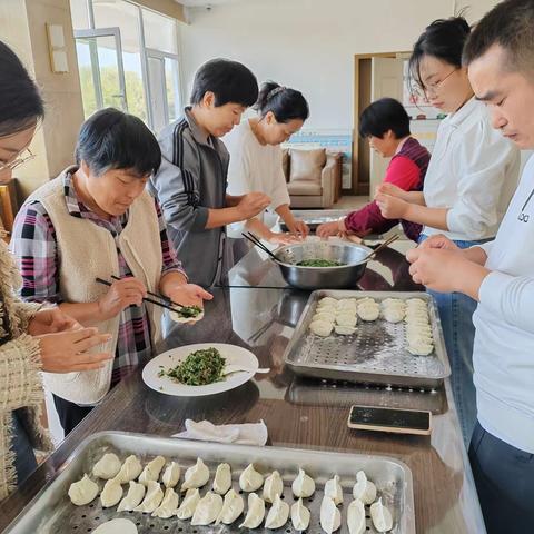 健康美食“饺子宴”，敬老爱老暖人心——济南锦湘护理院开展“敬老月”系列活动