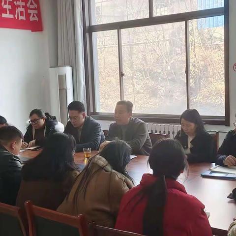 【城管进社区】九龙家园社区开展垃圾分类工作部署会