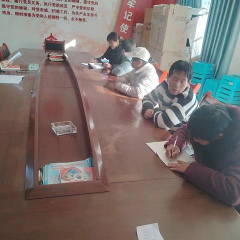 周陵街道赵家村  隔代亲 智慧爱——家庭教育主题活动