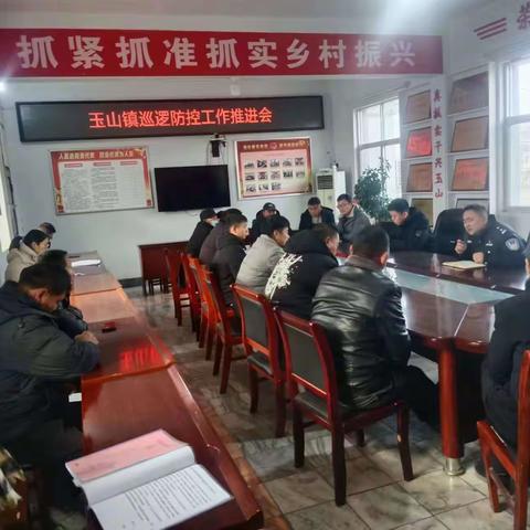 遂平县玉山镇:开展打更巡逻  守护一方平安