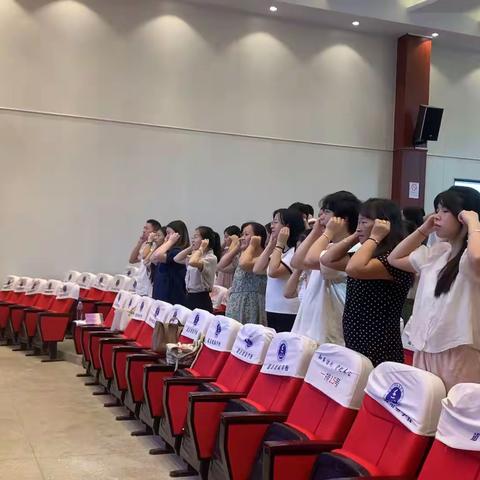 道县中小学教师心理知识实务培训 唤醒教师内心的光芒，引领教育未来