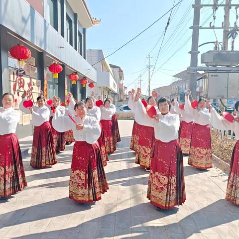 当马面裙遇上元宵节：演武村党群服务中心上演“古韵新风”文化盛宴