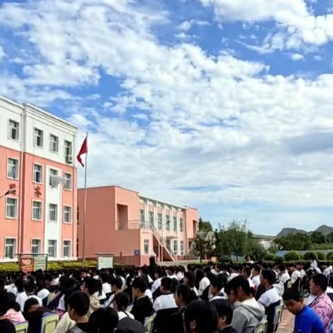 家校携手，对校园欺凌说“不”！—— 羊山实验中学防欺凌安全致家长的一封信