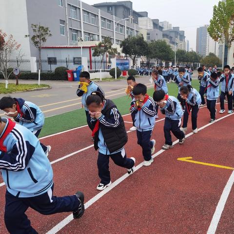 消防安全记于心，筑牢安全“防火墙”——邹城市千泉小学开展消防安全演练