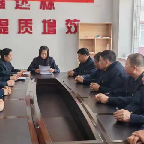 弘扬新时代雷锋精神