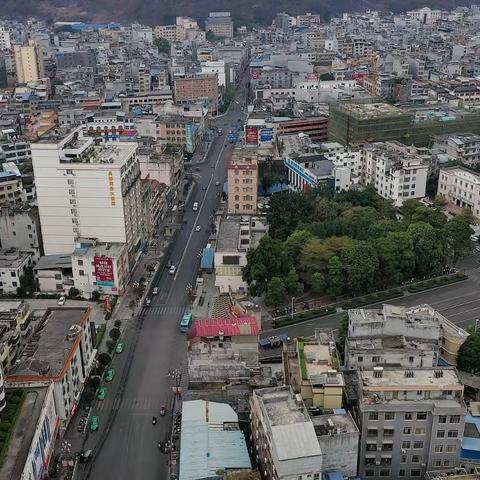 龙湾乡地下党临时支部纪念碑