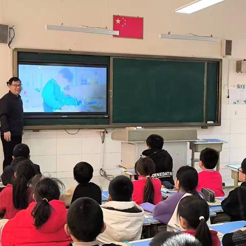 枣园街道开展“校园先锋•环保萌芽月”宣传活动