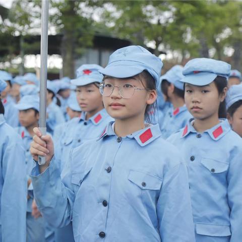 湛江市第三十二中学｜重温长征路，回味传统韵