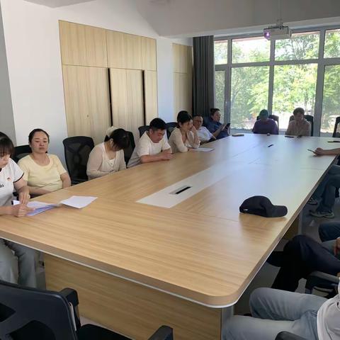 铜钟社区6月份 “深学八项规定 强化问题整治” 主题党日活动