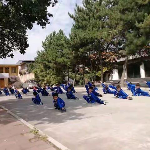 临夏州文化馆周末武术班招生