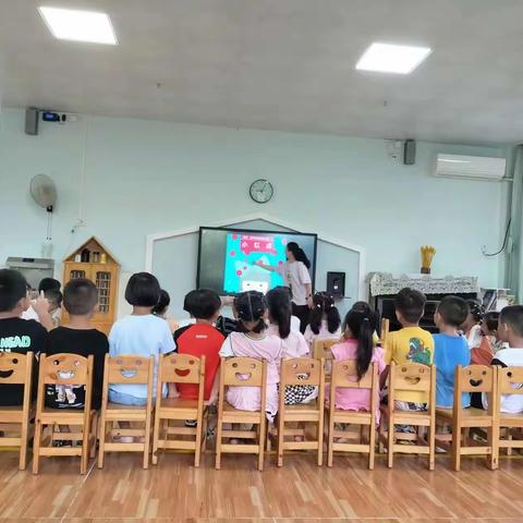 海口市美兰区实验幼儿园中班数字活动【研究课9】——小红点