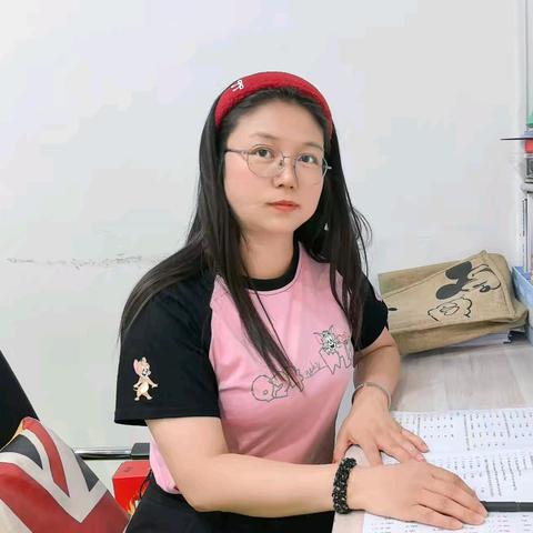 剑桥英语金牌讲师——李老师