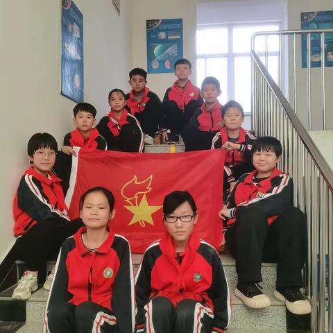 争当时代好队员———南马小学建队日主题教育活动