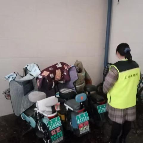 排查飞线隐患 守护安全底线