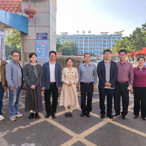 2025年儋州市中小学教师新课标深度实施学科进阶培训入校指导活动回顾