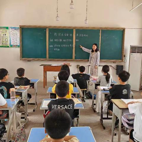 携手共筑防溺墙，让平安与生命同行———杨庄小学防溺水专题课自救施救急救技能培训