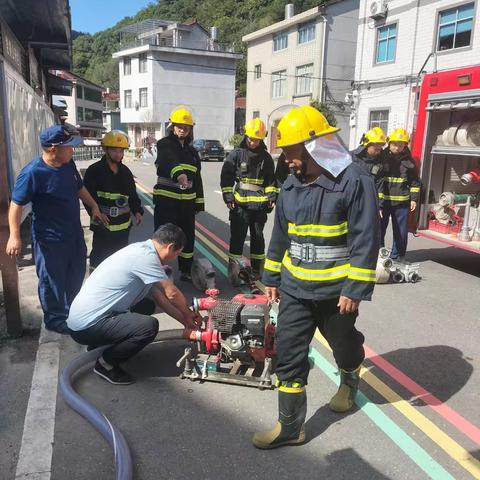 10月18日村级消防演练活动