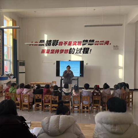 名师荟萃展风采，示范引领谱新篇———肖锐名师工作室携手段红红名师工作室开展联动教研活动