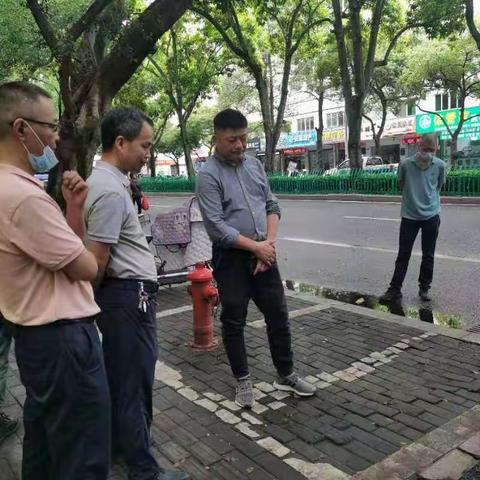 精益求精，进一步推进文明示范路建设