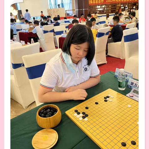 媛媛老师班女棋手们的风采照