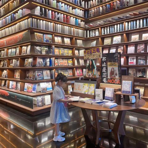 “习语”润童心 “五星”向未来