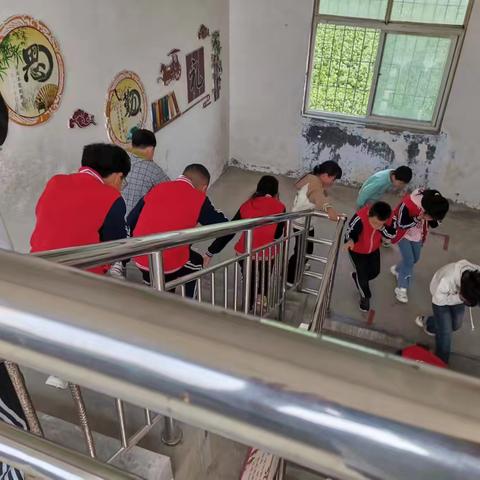 新兴小学消防安全演练