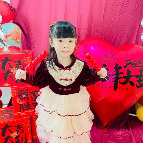 艺星幼儿园“这里的孩子就是真幸福”——朝霞班🌈敏钰