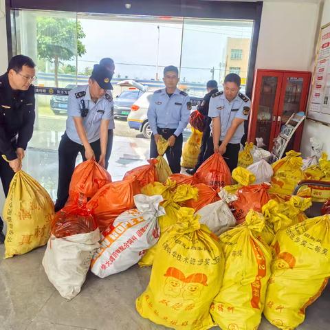 交通运输行政执法大队党支部 开展“党建引领 爱心助农”辣椒认购党日活动