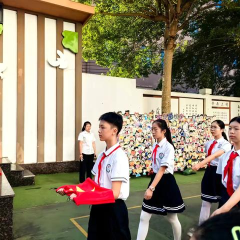 翰墨抒怀  喜庆华诞——海口市第二十五小学庆祝中华人民共和国成立75周年暨建校60周年书画展启动仪式