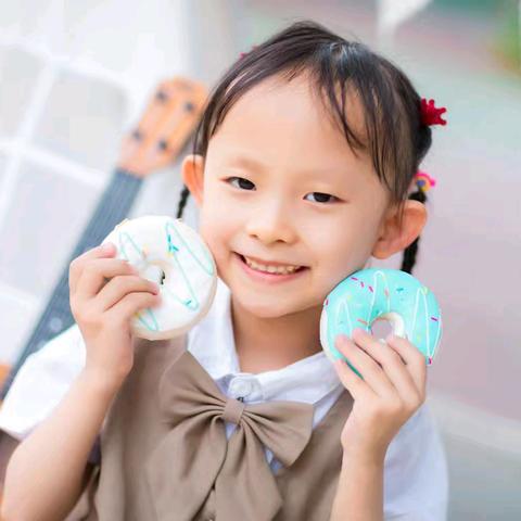 2023～2024学年度植苗幼儿园大B班潘钰儿小朋友第二学期期末报告