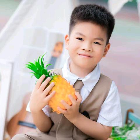 2023～2024学年度植苗幼儿园大B班薛源远小朋友第二学期期末报告