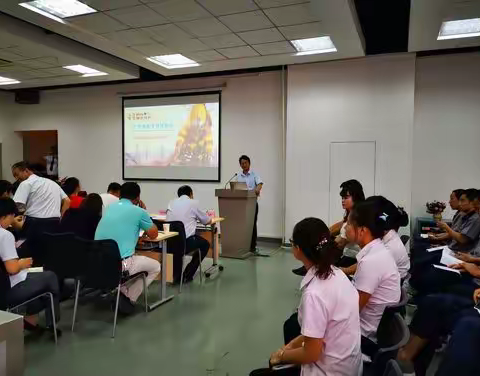【工人村街道劳模社区】“安全每一天”---劳模社区开展“消防安全宣传”活动