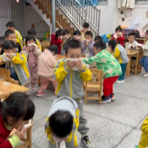 中二班消防主题活动