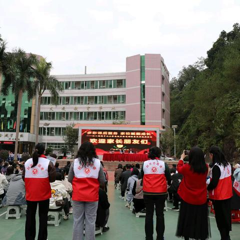 多彩课后服务，家校赋能成长——江口街道中心小学南校区举办课后服务特色课程开放周活动