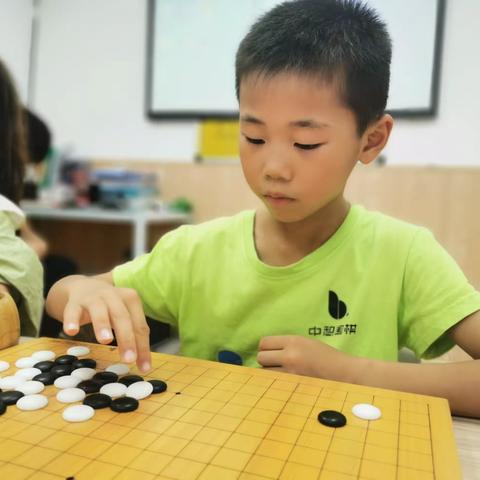 “习语”润同心“五星”向未来   —池阳小学2023年暑假微实践之  我是下棋小能手