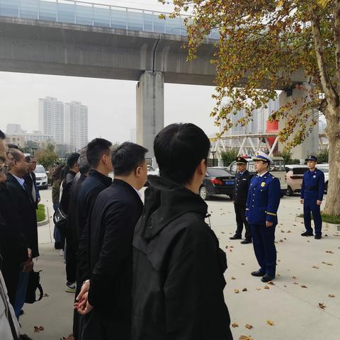 未央大队组织辖区街办消防所赴咸阳文汇消防所观摩学习基层消防力量建设工作