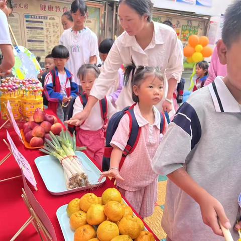 【昭通市昭阳区晨光幼儿园小班】第一、二周的生活日常