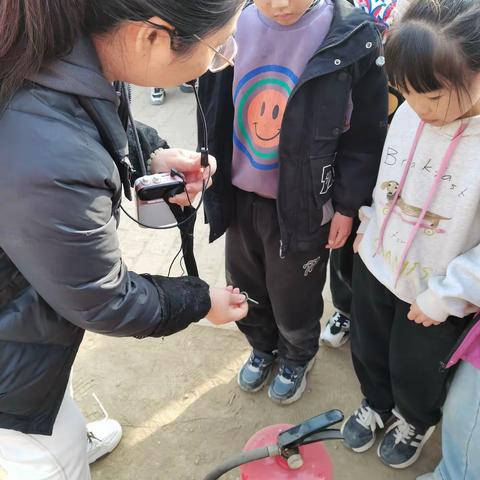 辛中驿镇第一中心学校消防演练活动