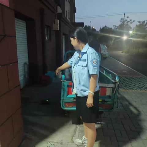 网格员巡查不停歇,群众安全有保障