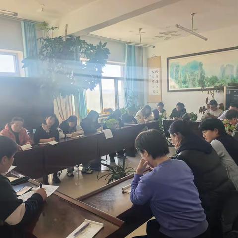 凝心聚力析质量，砥砺深耕启新程——突泉县六户中学校本教研系列活动纪实