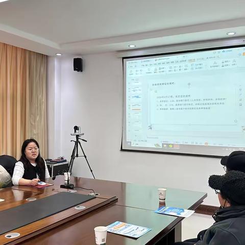 天吉泰镇税务所开展社保费和个人所得税培训，助力纳税人精准把握政策