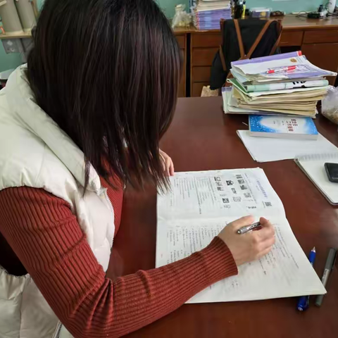 【上仓镇河西中心小学】“躬耕教坛，强国有我~弘扬教育家精神”优秀教师展播—闪耀篇之吴会玲