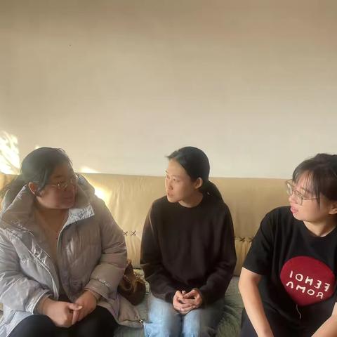 岁寒情深暖意浓，殷切慰问润心田——南湖小学走访慰问活动