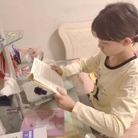 【“六爱”课程·爱读书成智者】阅读悦读  阅读悦美——五一路小学教育集团 2019级1班寒期读书记录